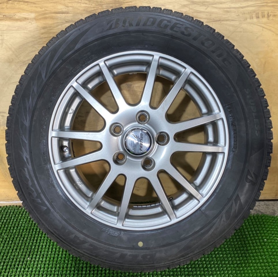 195/65R15 BRIDGESTONE【2本2017年 2本2018年】(社外アルミホイール) 15X6J ET43 5H/114.3 4本セット！_画像2