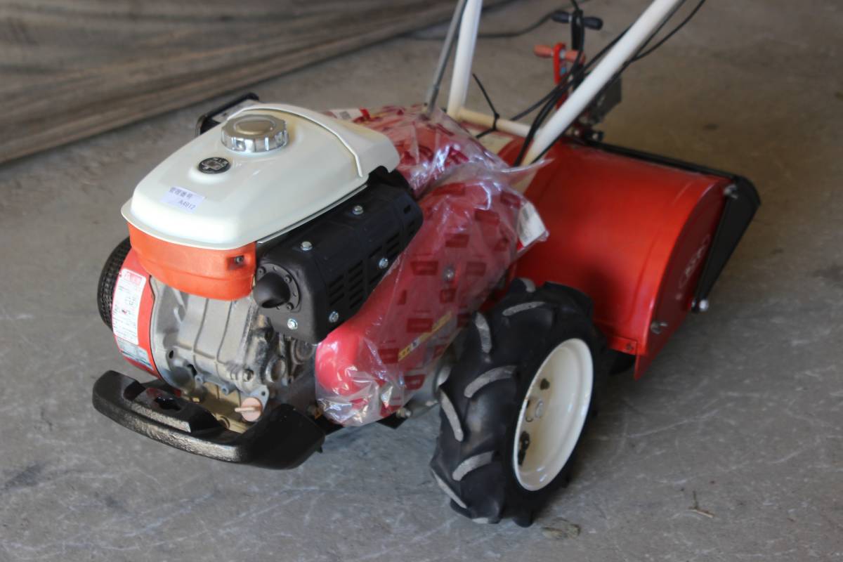 ☆管理機・耕運機☆多数出品中☆ ヤンマー ポチ MRT6 ギアカバー