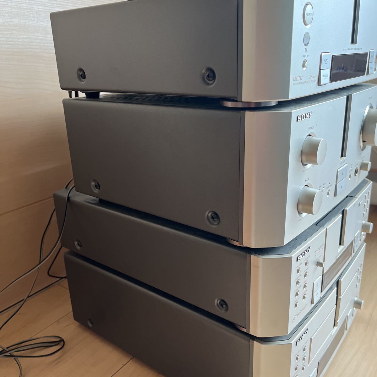 Bibian 比比昂- SONY MD717 DHC-MD717 MINI HI-FI COMPONENT SYSTEM