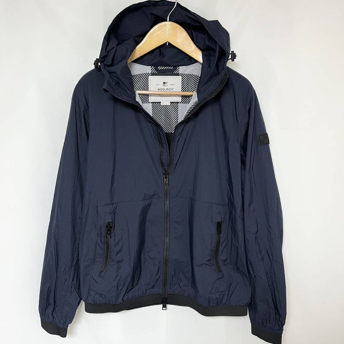 WOOLRICH ウールリッチ NYLON HOODED JACKET ナイロン ブーディー ジャケット ウィンドブレーカー　パーカー メンズ　M Lブルゾン　20SS_画像2