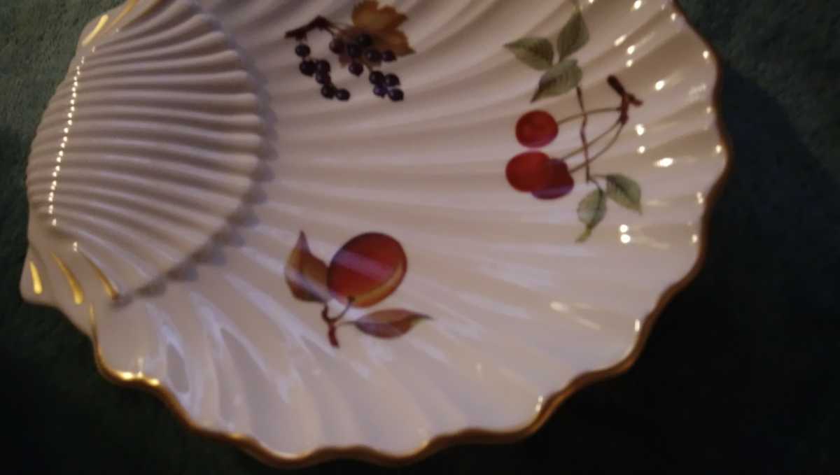 ロイヤルウースター　ROYAL WORCESTER　イヴシャムゴールド（金淵)　シェルディッシュ　英国製_画像1