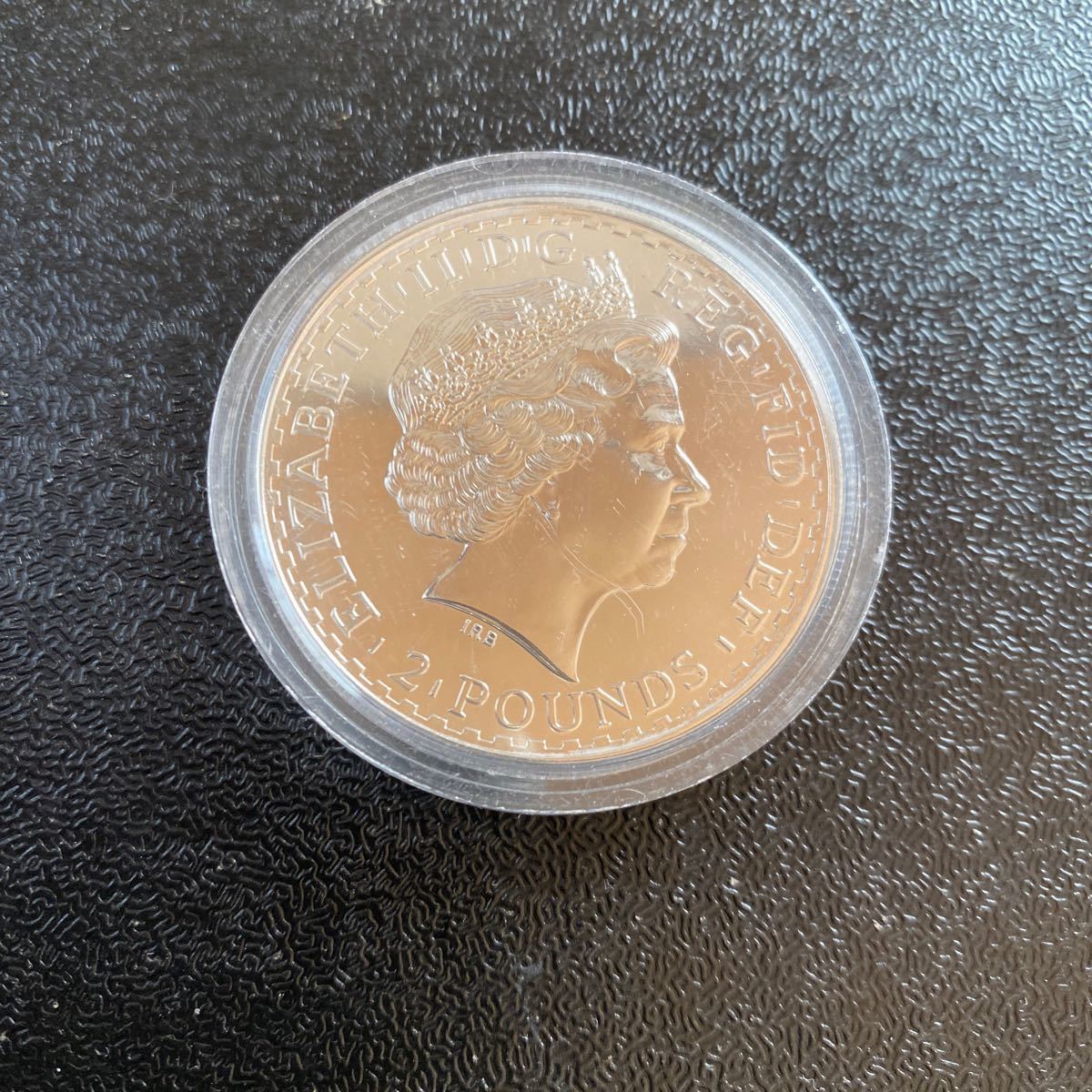 イギリス 銀貨 シルバー ウナ ライオン ブリタニア 銀貨 イギリス 2001-