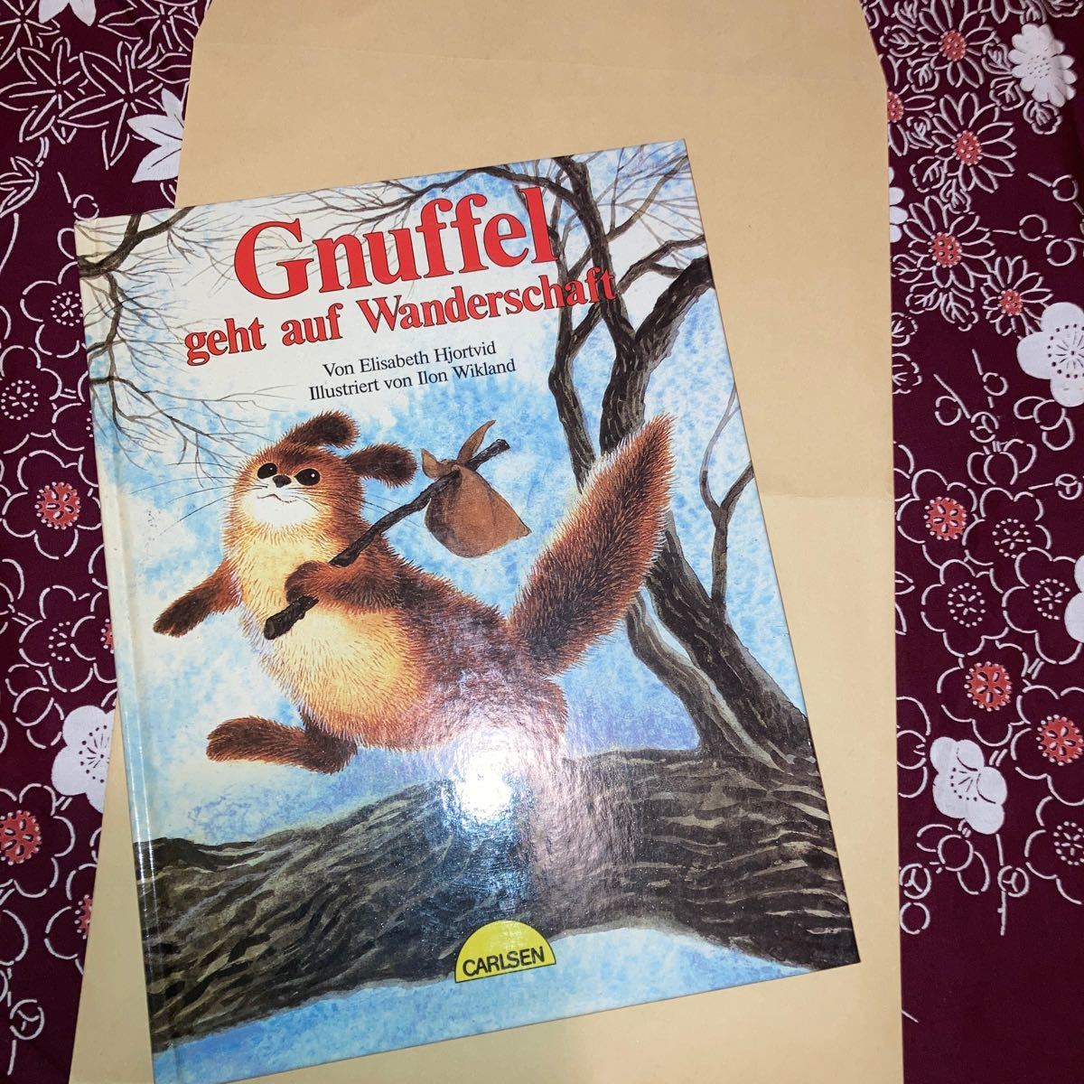 ドイツ語絵本　Gnuffel  geht auf Wanderschaft