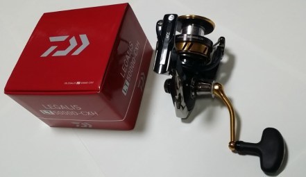 新品 正規品 ダイワ(DAIWA) スピニングリール 18 【LT5000D-CXH】 レガリス 釣り具_画像2