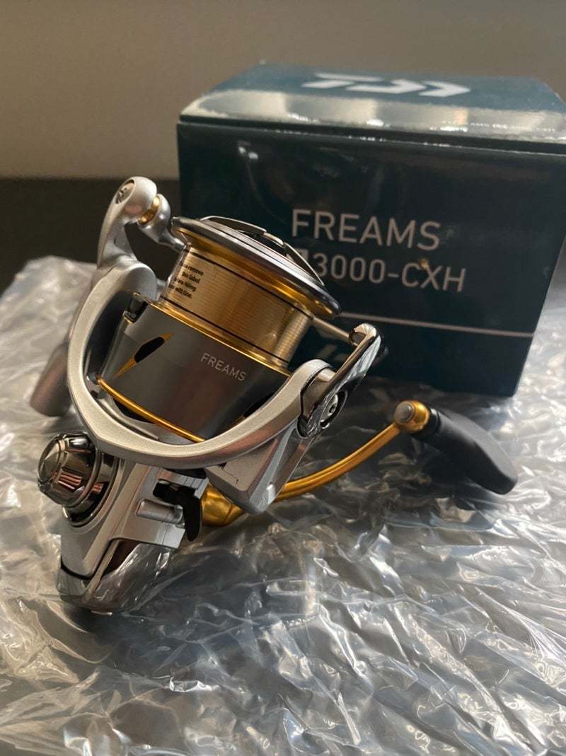 新品 正規品 ダイワ(DAIWA) 21 フリームス 【LT3000-CXH】 スピニングリール 釣り具_画像1