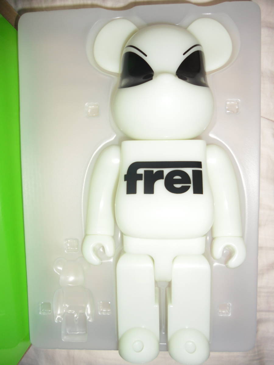 ベアブリック BE@RBRICK FREI フライ 400% HAJIME my first JEAN ベアブリック BE@RBRICK FREI フライ 400% HAJIME my first JEAN
