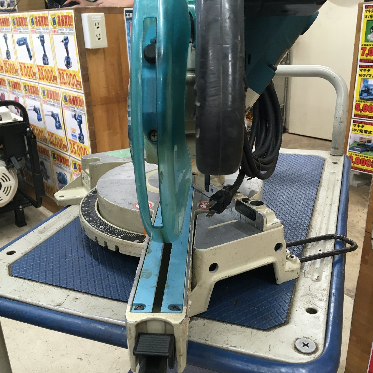 【送料着払い（有料）】【中古品】★makita　216卓上スライドマルノコ　※ライト、レーザー故障 LS0814FL ITGCCF2P4V3F_画像8