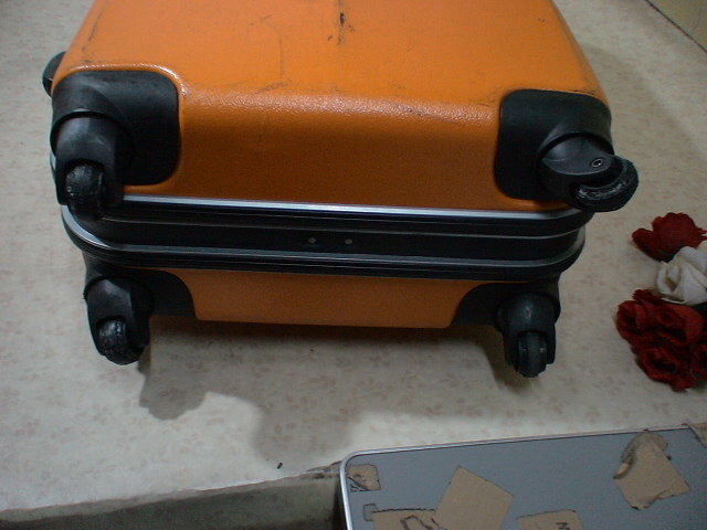 672　sain tima　オレンジ　鍵付　 スーツケース　キャリケース　旅行用　ビジネストラベルバック_画像7