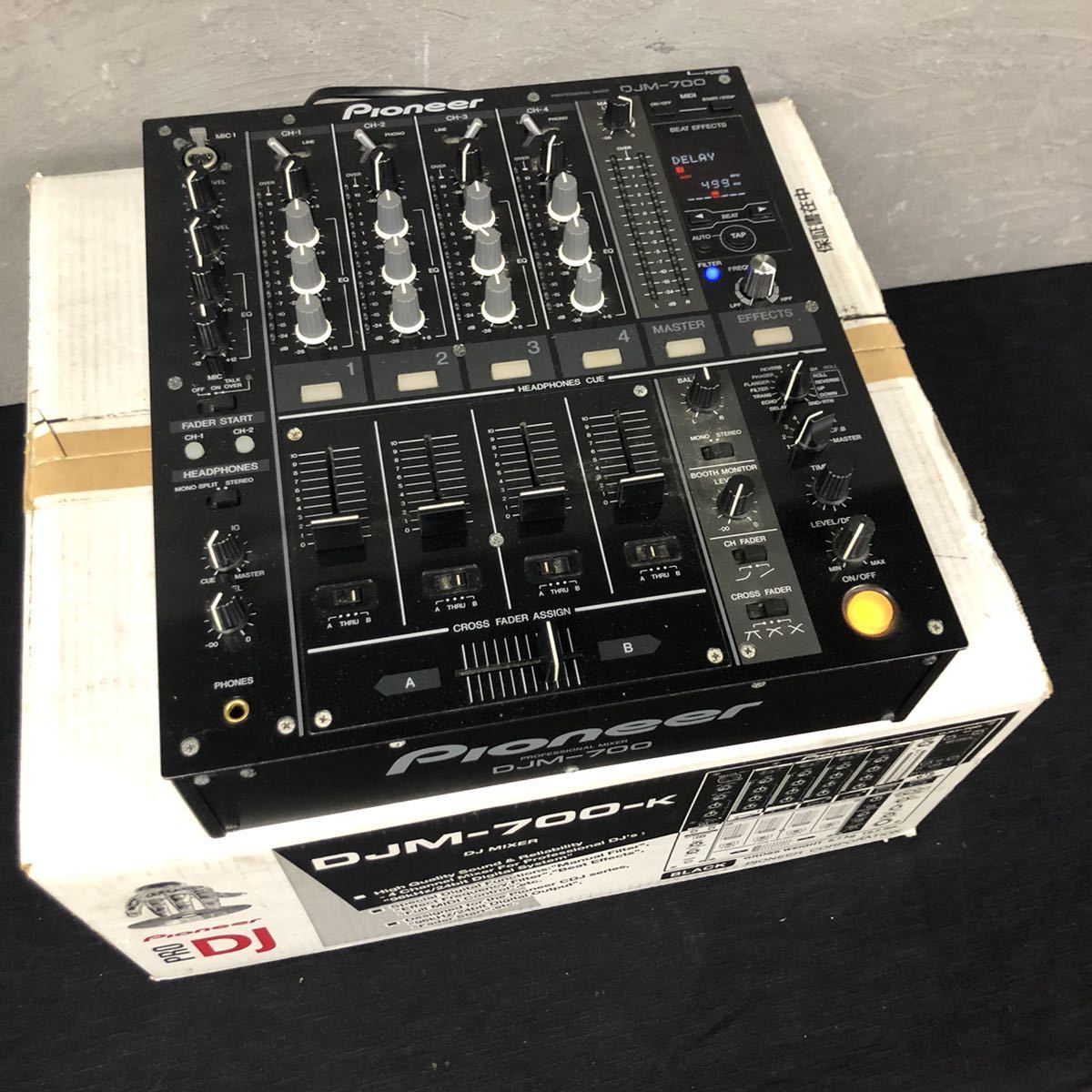 F-0-re] Pioneer DJM-700 音出し確認済み 動作良好 元箱付き 中古品 DJ