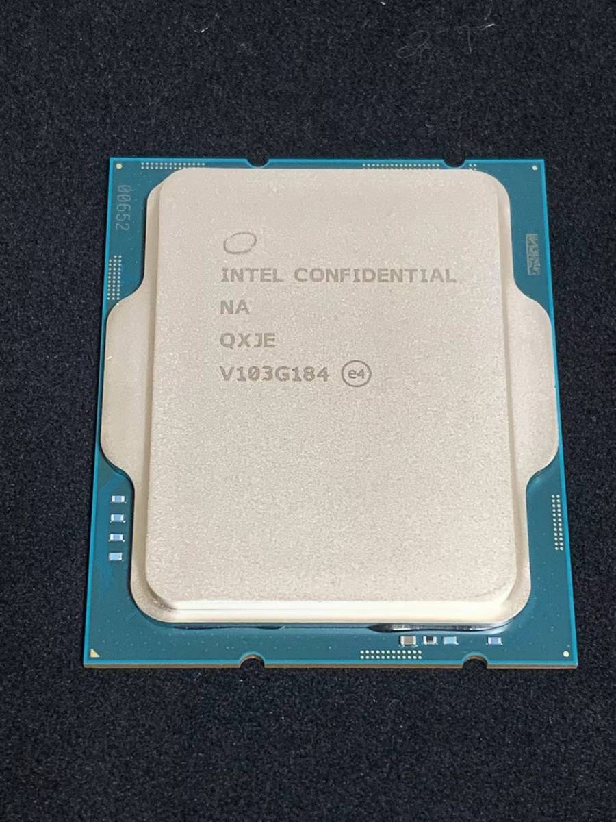 Intel Core i9-12900K ES QXJE 16C(8+8) /24T 1 8GHz (TB 4 Intel Core i9-12900K ES QXJE 16C(8+8) /24T 1 8GHz (TB 4