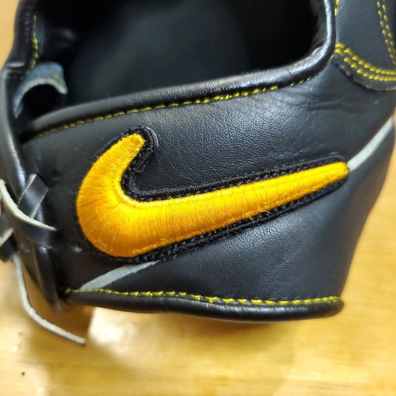 NIKE ヴェイパーレディG エアロダイナミックデザイン 限定モデル