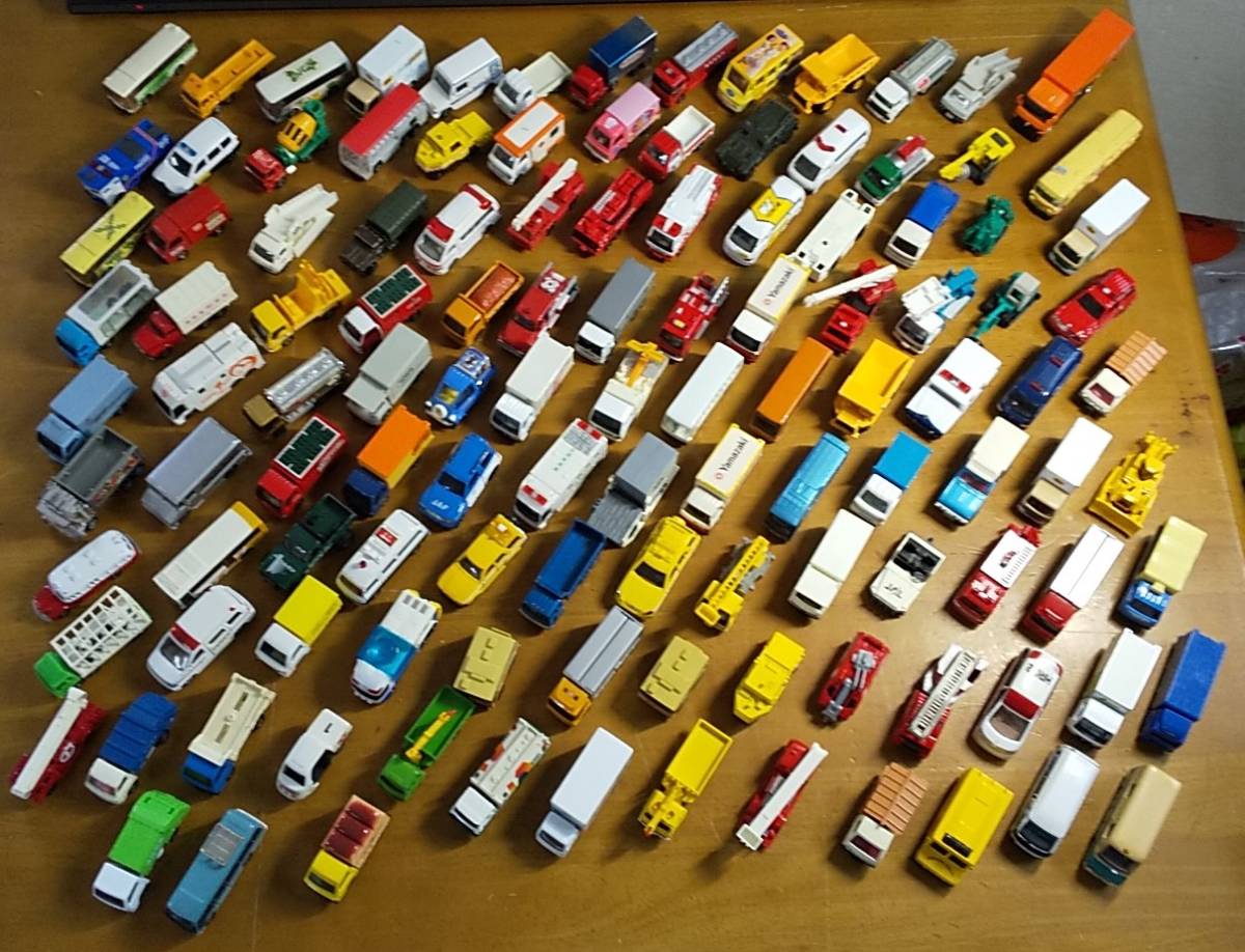 ヤフオク! - 大量おまとめ働く車シリーズ TOMICA トミカ ミニカー...
