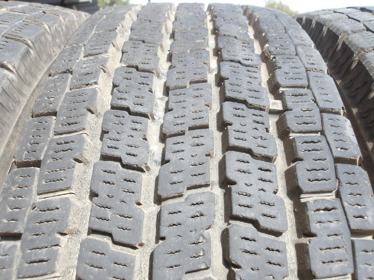 H852 205/75R16 冬4本セット スタッドレス LT 113/111L 12PR 205/75-16 205-75-16 YOKOHAMA iceGUARD iG91 チューブレス_画像2