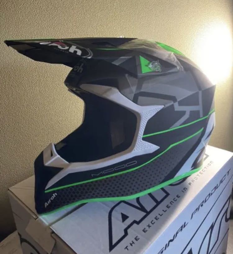 新品 AIROH wraap 軽量 オフロードヘルメット モトクロス アイロー