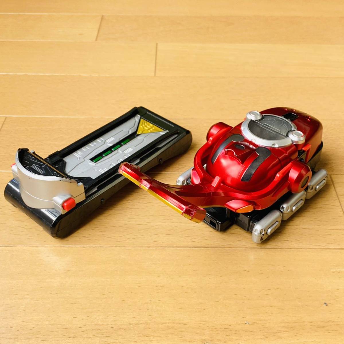 BANDAI バンダイ 仮面ライダーカブト DX カブトゼクター 本体 バックル 中古 動作確認済み 変身ベルト 当時物 希少 貴重 入手困難_画像1