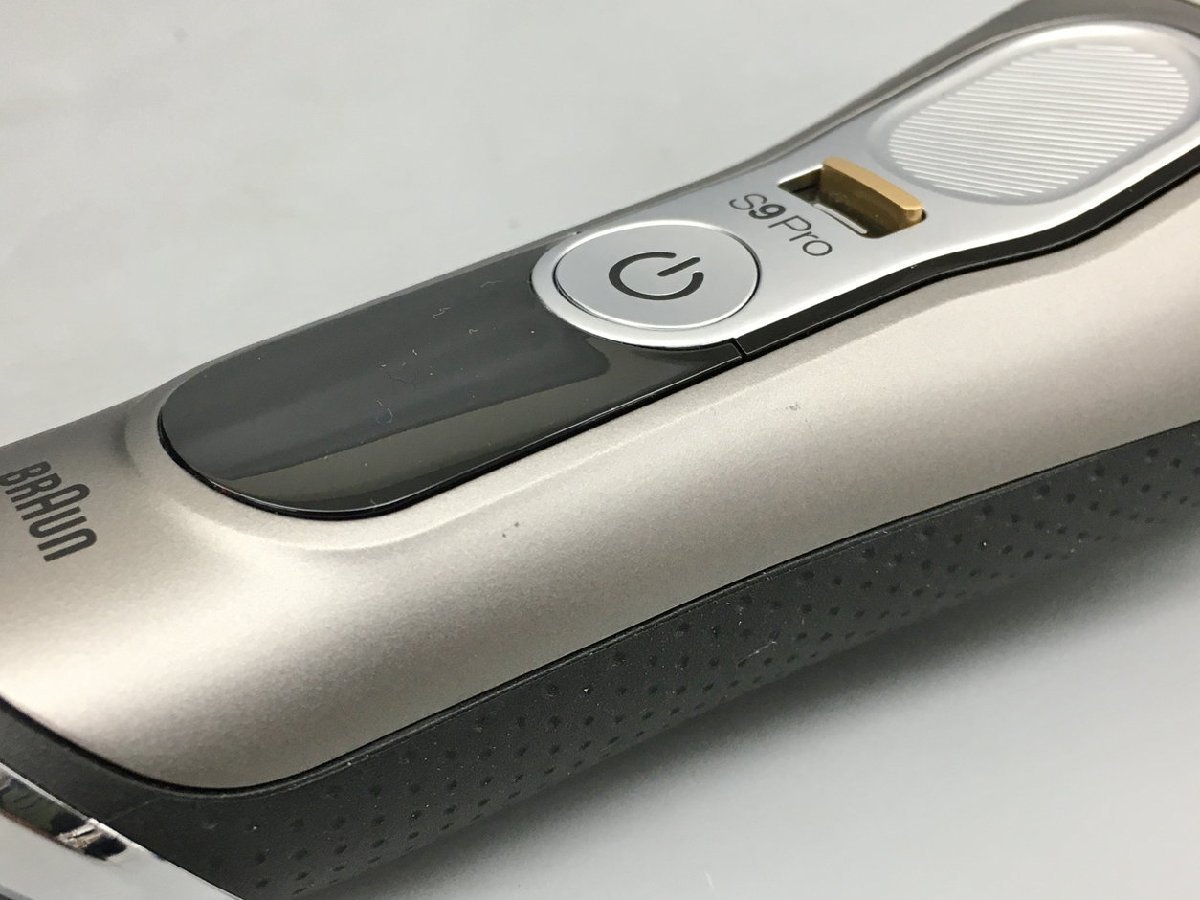 愛用 BRAUN 電気シェーバーS9PRO type5793 12V educationjournal.org