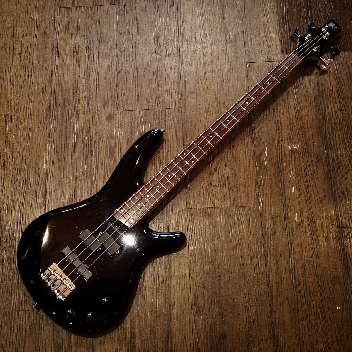 メルカリ便 ibanez アイバニーズ sr600 エレキベース ソフトケース付