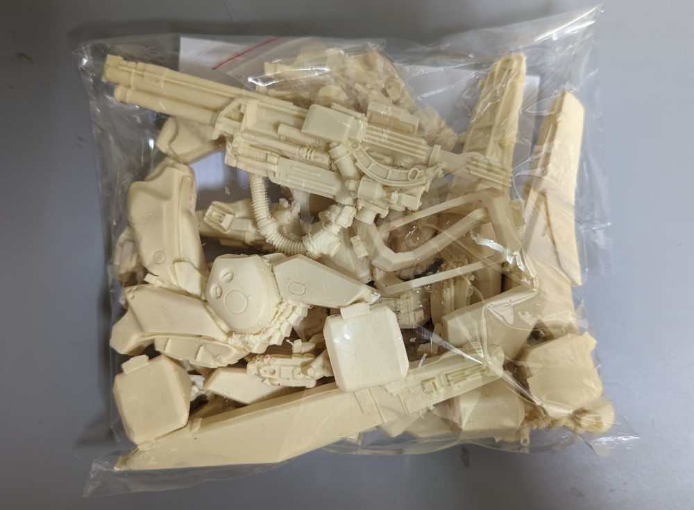 コトブキヤ 1/144 スーパーZZガンダム 小林誠 近藤和久 ガレージ コトブキヤ 1/144 スーパーZZガンダム 小林誠 近藤和久 ガレージ