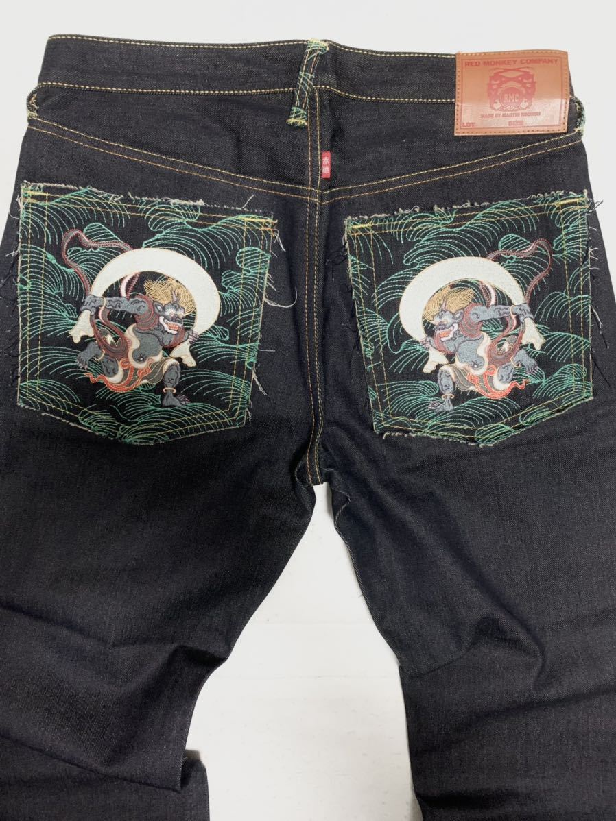 未使用 RED MONKEY COMPANY レッドモンキー 刺繍デニム 風神 未使用 RED MONKEY COMPANY レッドモンキー 刺繍デニム 風神