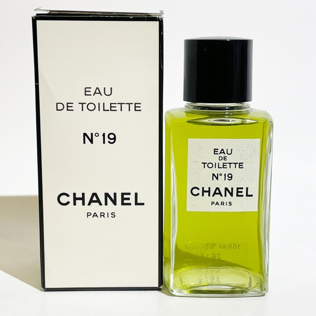 ビンテージ・香水 CHANEL №19 EAU DE TOILETTE-