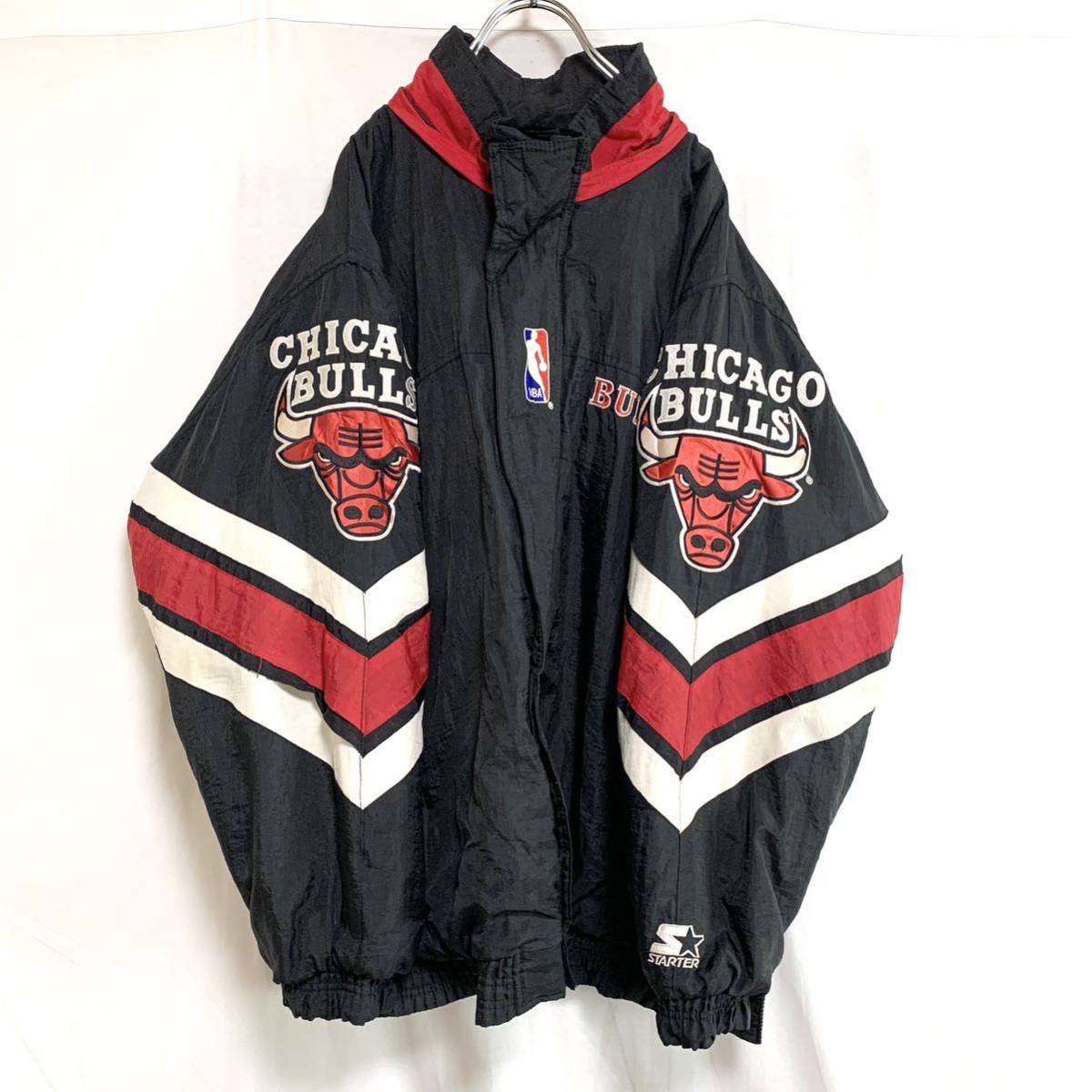 STARTER シカゴ ブルズ Chicago Bulls 黒 赤 スターター 90s古着 中綿 
