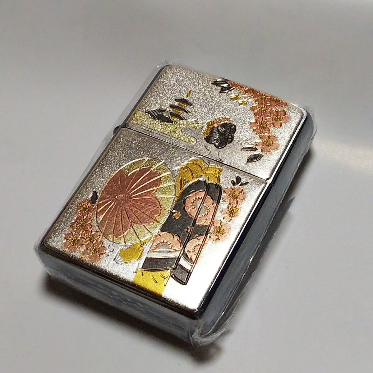 ZIPPOジッポライター「舞妓さん」ZIPPO・ご購入希望される方商品ヘの質問欄からコメントお願い申し上げます。