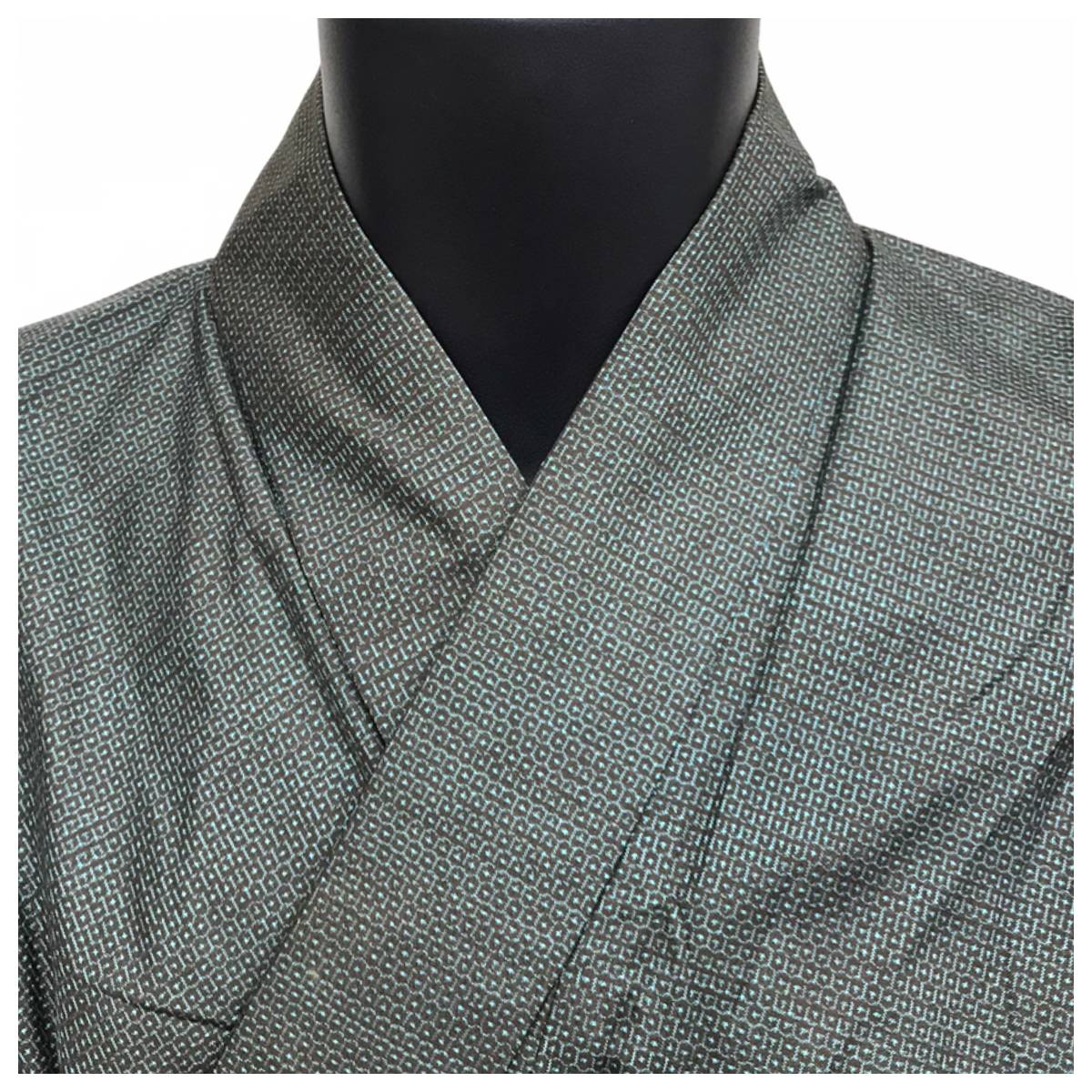 人気TOP 上質 正絹 男物 大サイズ 身丈154 裄73 亀甲模様 長着 袷 中古品 一般 人気TOP 上質 正絹 男物 大サイズ 身丈154 裄73 亀甲模様 長着 袷 中古品 一般