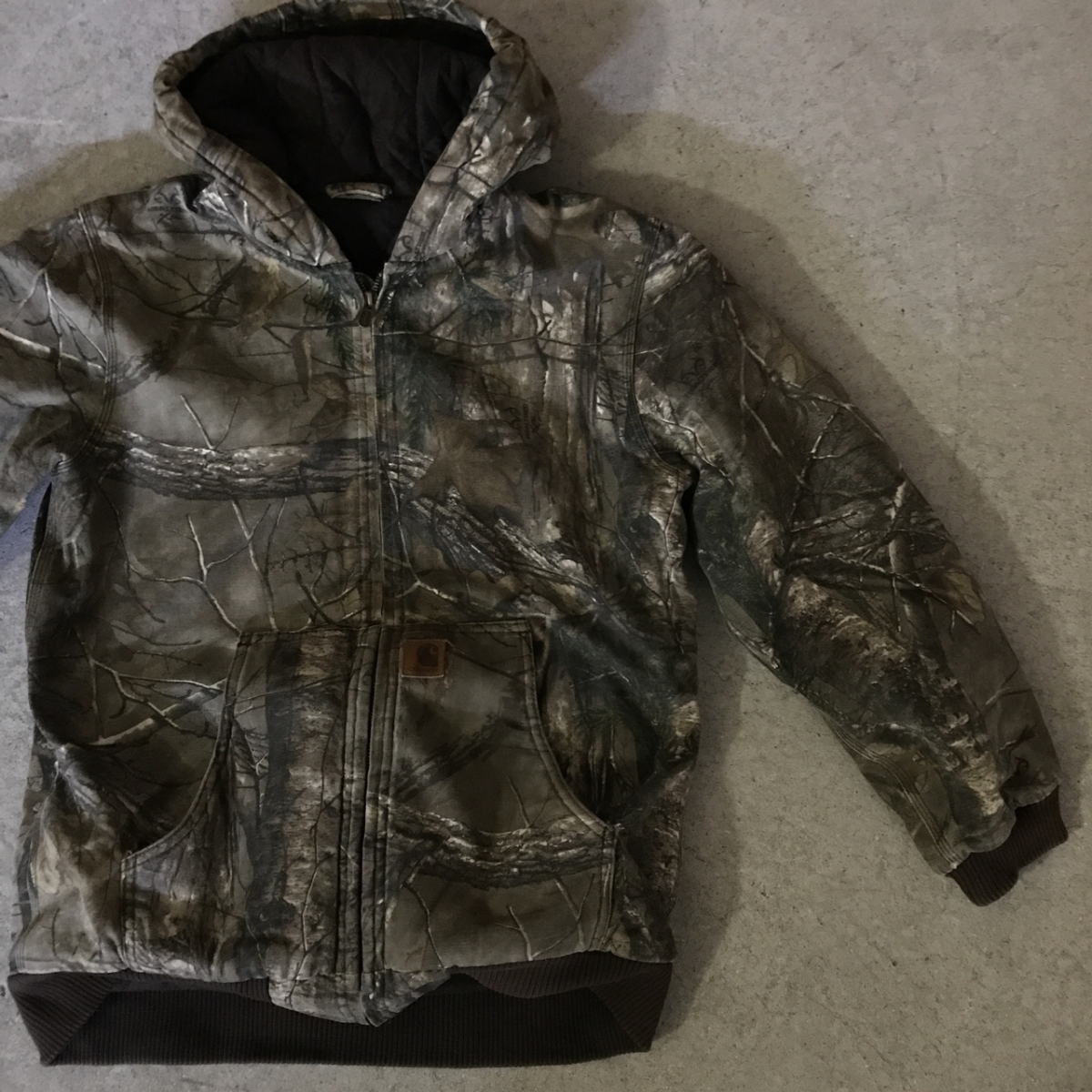 送料無料/新品】 Carhartt カーハート ダック地 カモ リアルツリー柄