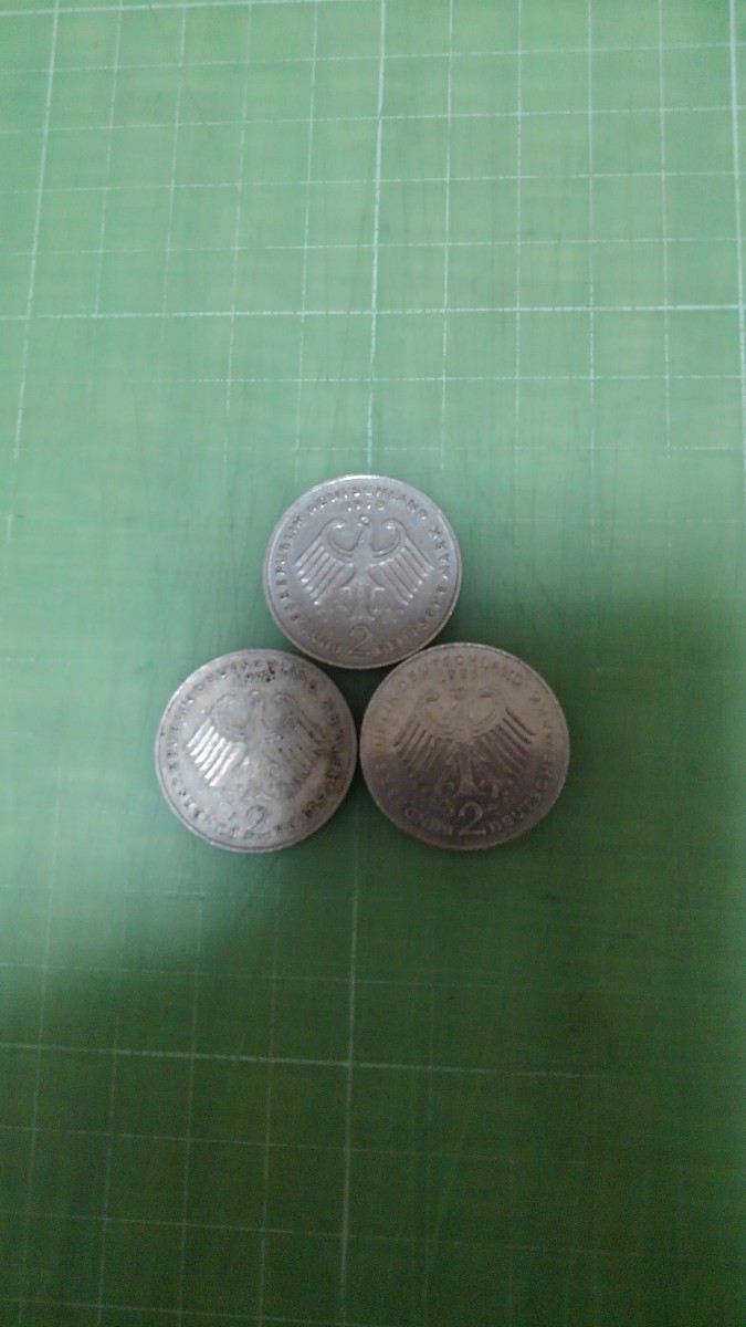 旧西ドイツ２マルク硬貨×３枚(1970・73・81年)
