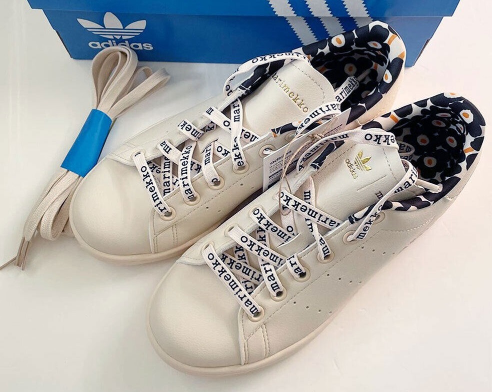 カタログギフトも! Stan Marimekko x ☆希少☆Adidas Smith (約23cm) コラボスニーカー 23.0cm カタログギフトも! Stan Marimekko x ☆希少☆Adidas Smith (約23cm) コラボスニーカー 23.0cm