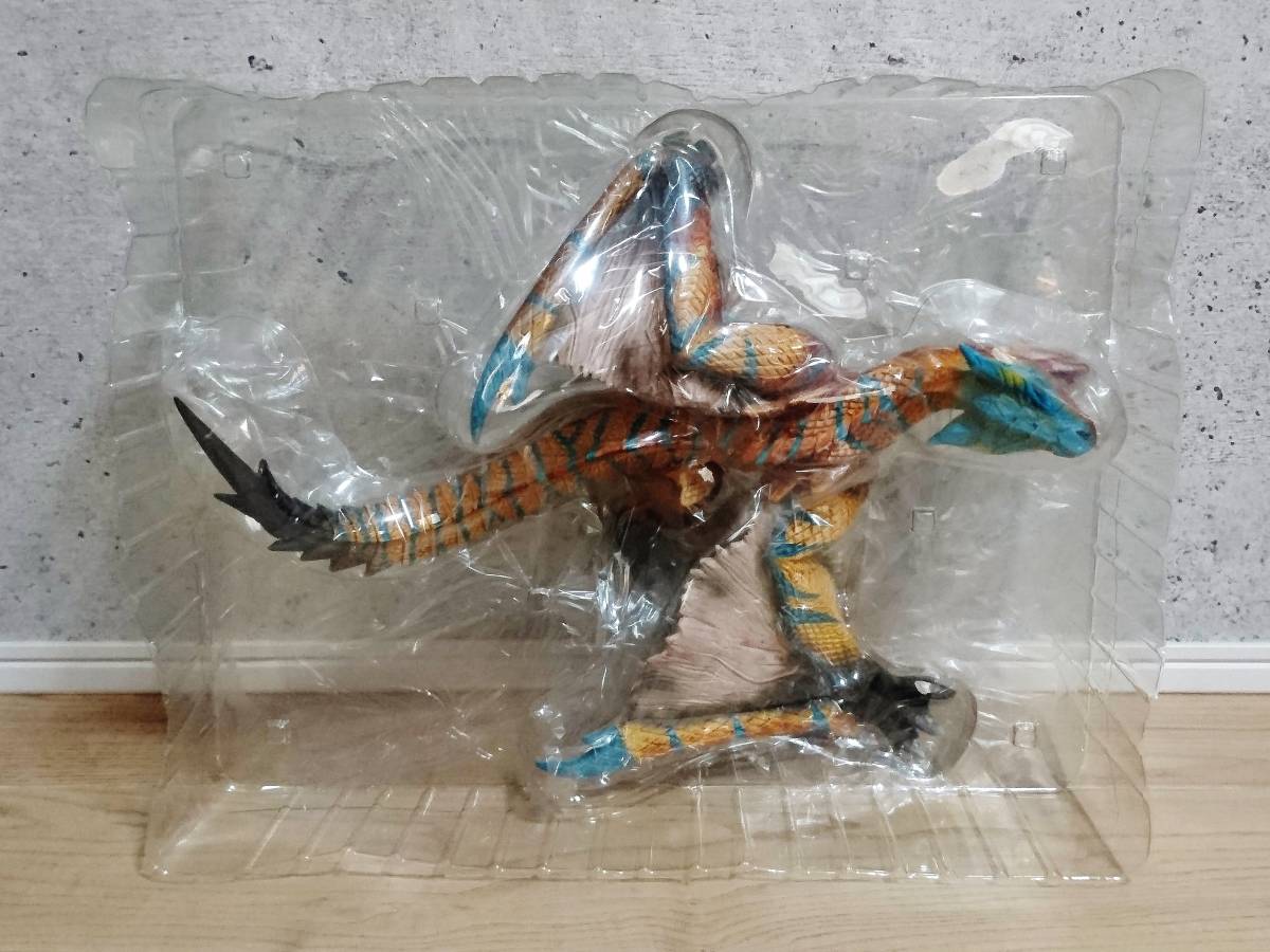  внутри коробка нераспечатанный + не продается seven - eleven * Japan MONSTER HUNTER Tiga Rex BIG sofvi фигурка Monstar Hunter 