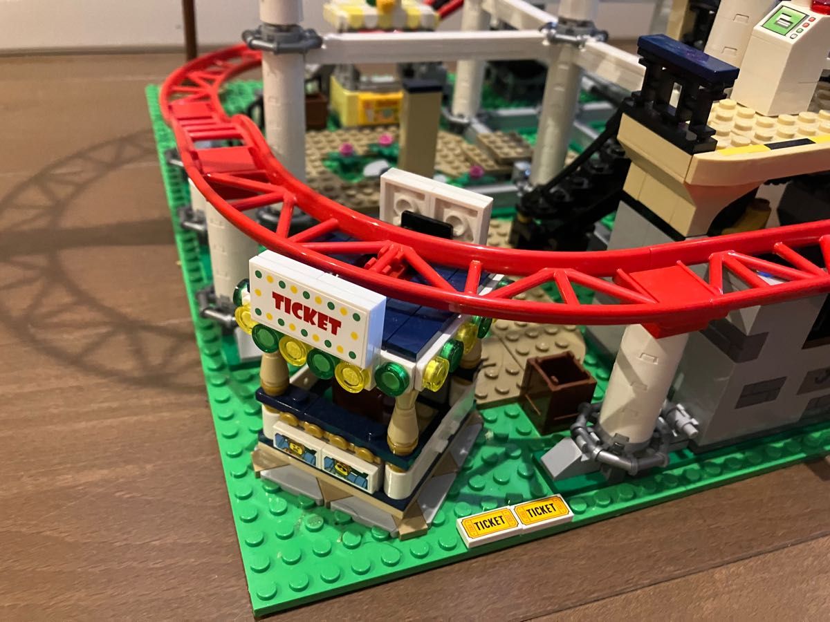 LEGO レゴ 絶叫ローラーコースター 10261+モーター+バッテリー|Yahoo