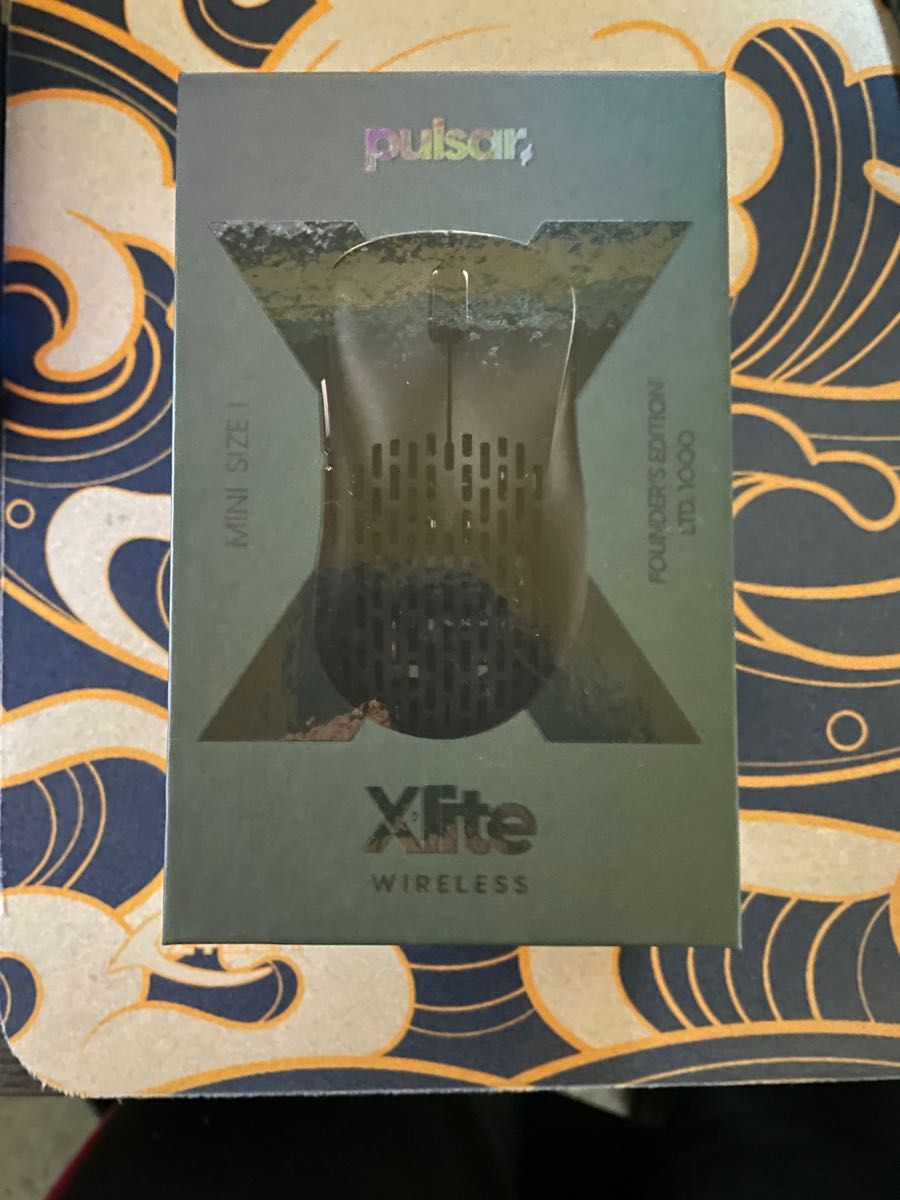 Pulsar Xlite V2 mini FE パソコン周辺機器 マウス、トラックボール