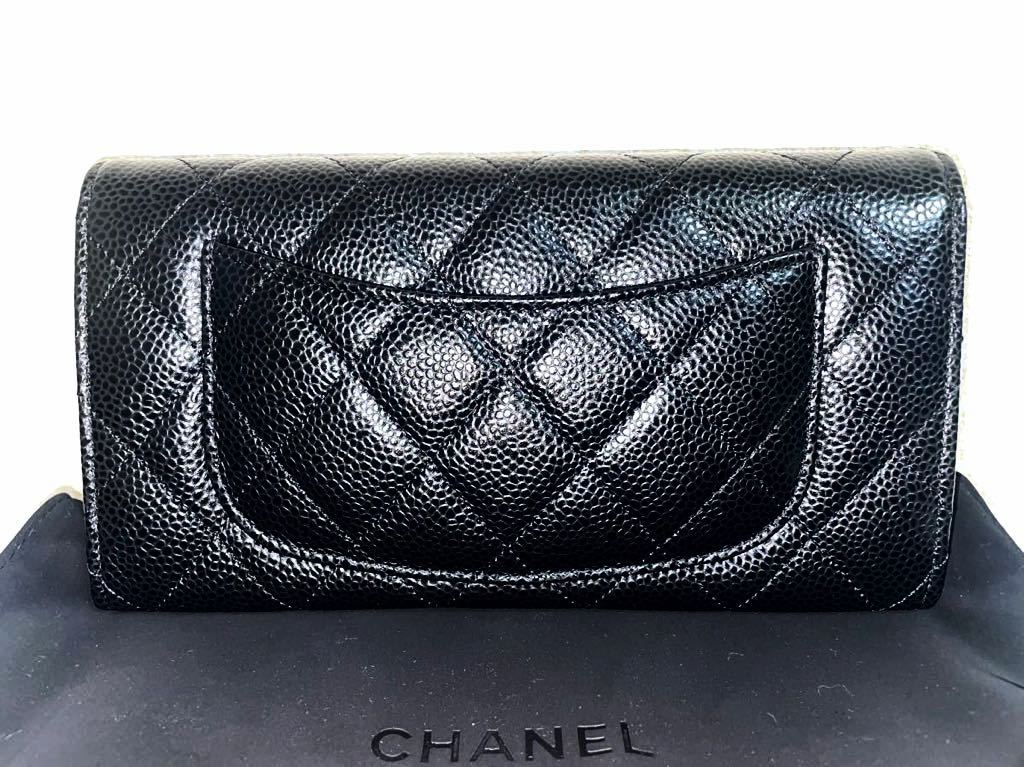 新品未使用 CHANEL シャネル 二り折り長財布 マトラッセキャビアスキン