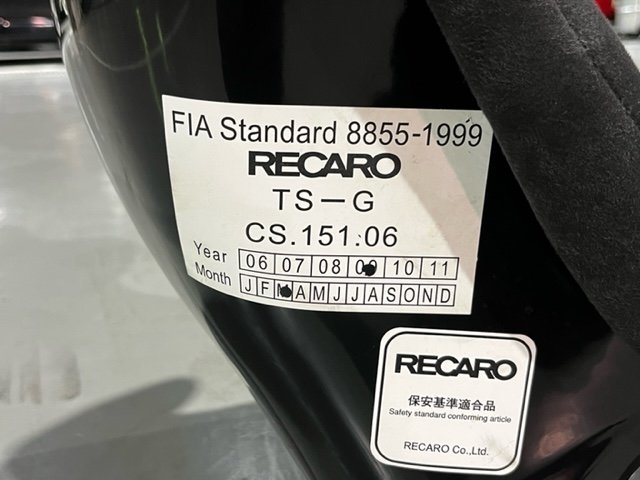 GTNET埼玉店】RECARO レカロ フルバケットシート TS-G SK RED 81