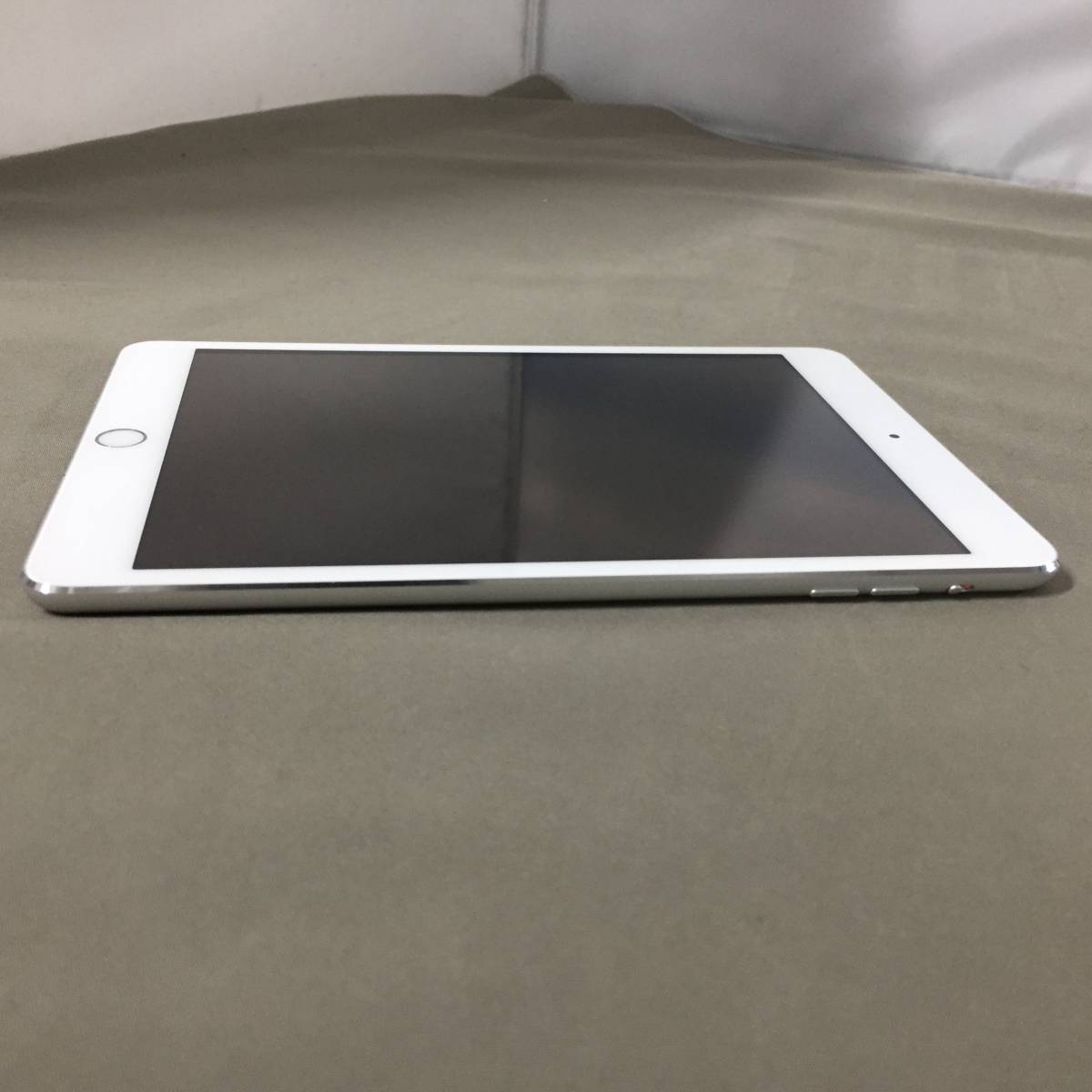 同梱不可】【同梱不可】値下げします返品可 IPad Air IPhoneのアップル