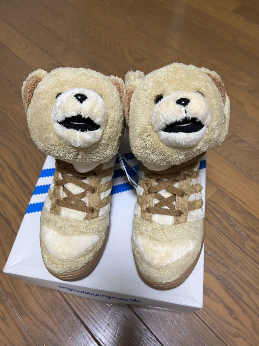 アディダスbyジェレミースコット熊フラワー柄ぬいぐるみ黄ジャケット花