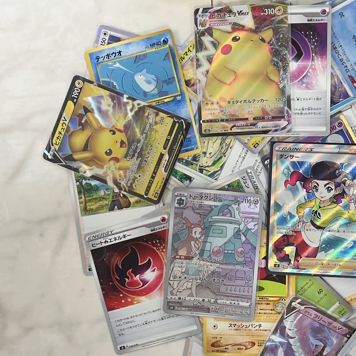 ポケモンカード 引退品 まとめ売り700〜800枚