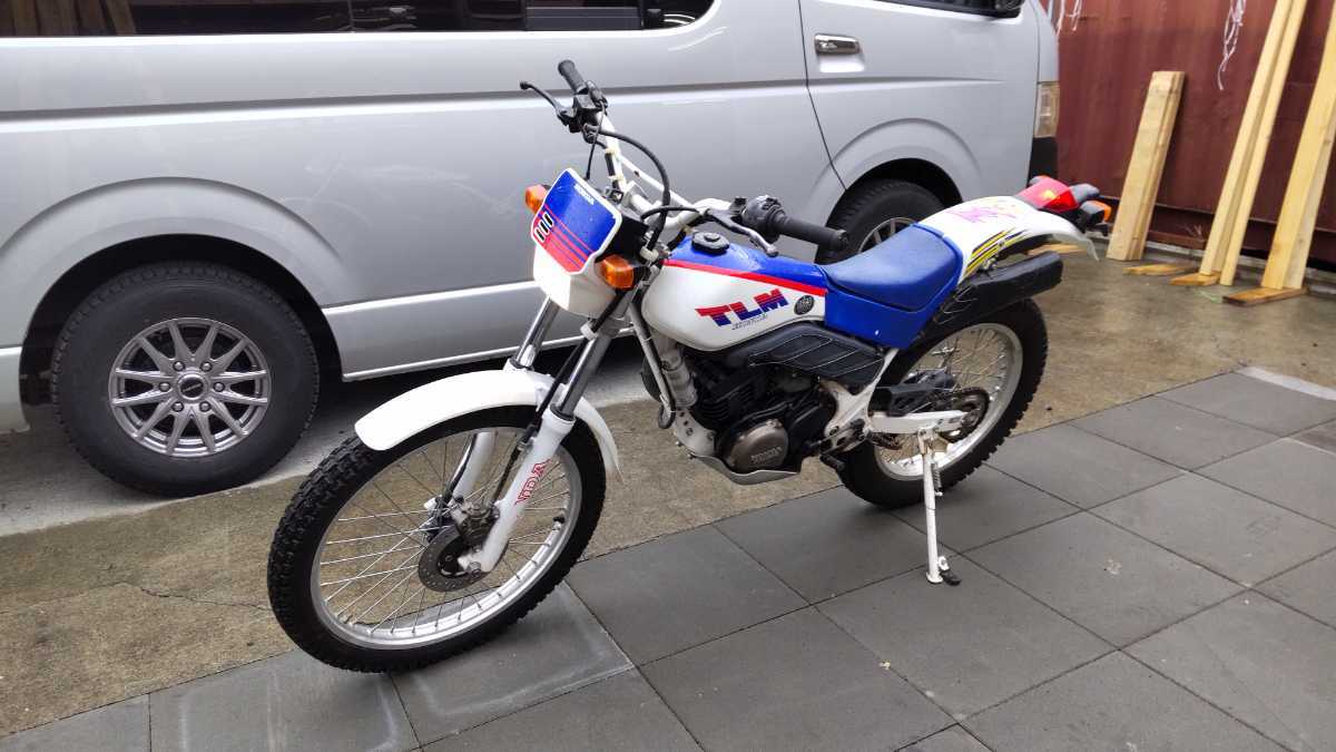 豪奢な HONDA TLM220Rエンジン 2ストジャンク品 HONDA TLM220R