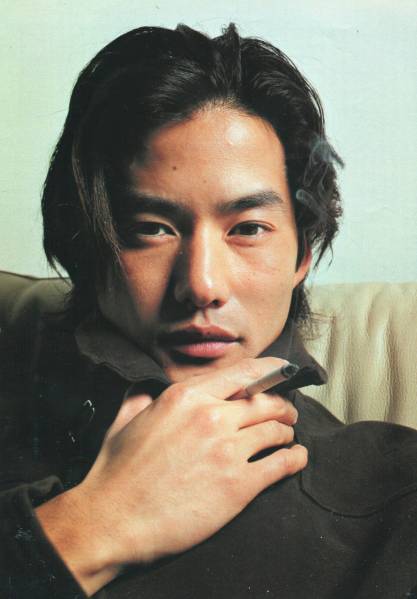 JUNON 1999年■竹野内豊＊5ページ特集／無償の愛...おむすびの中の愛...旅たち...インタビュー特集★1999年1月 aoaoya_画像2