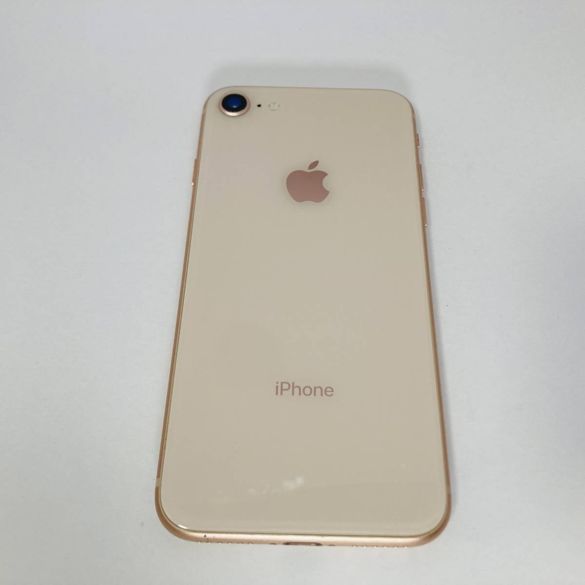 激安の注文 【美品/箱あり】iPhone 8 Gold 64 GB SIMフリー - www ...