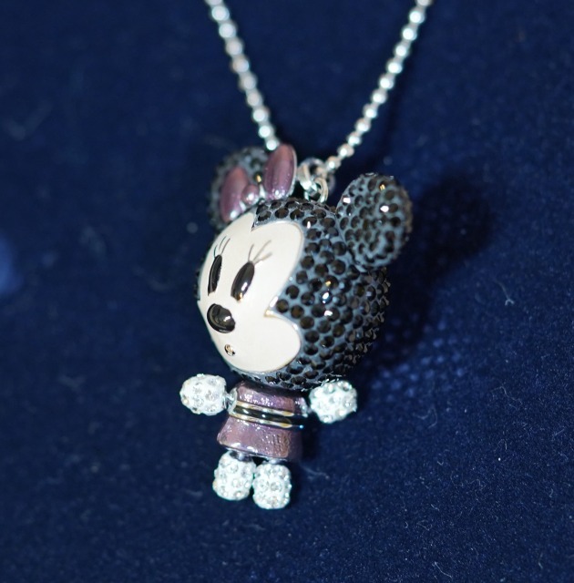 希少！！】 SWAROVSKI スワロフスキー ネックレス ミニーマウス