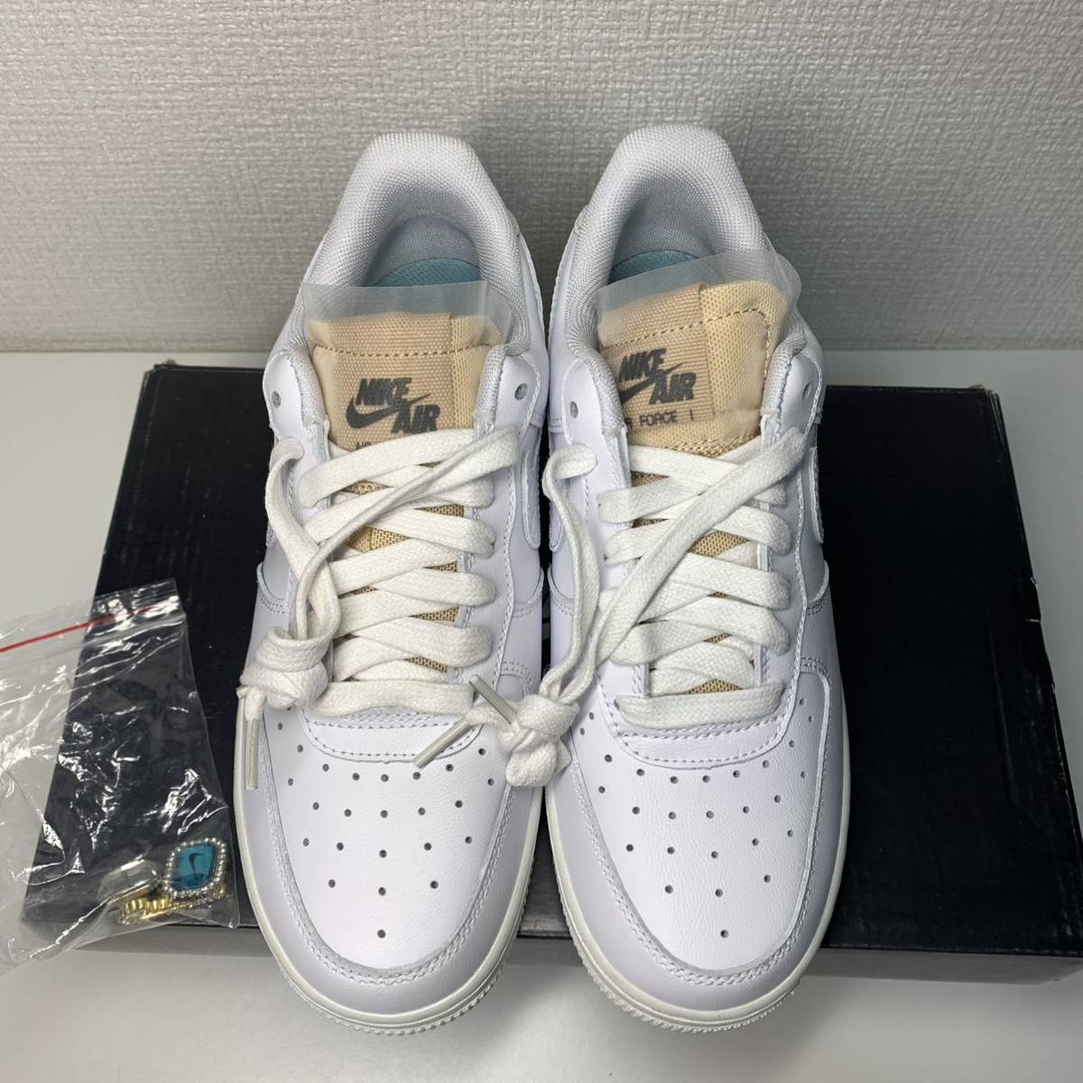 【NIKE】 WMNS AIR FORCE 1 '07 LX LOW BLING 24.0cm_画像2