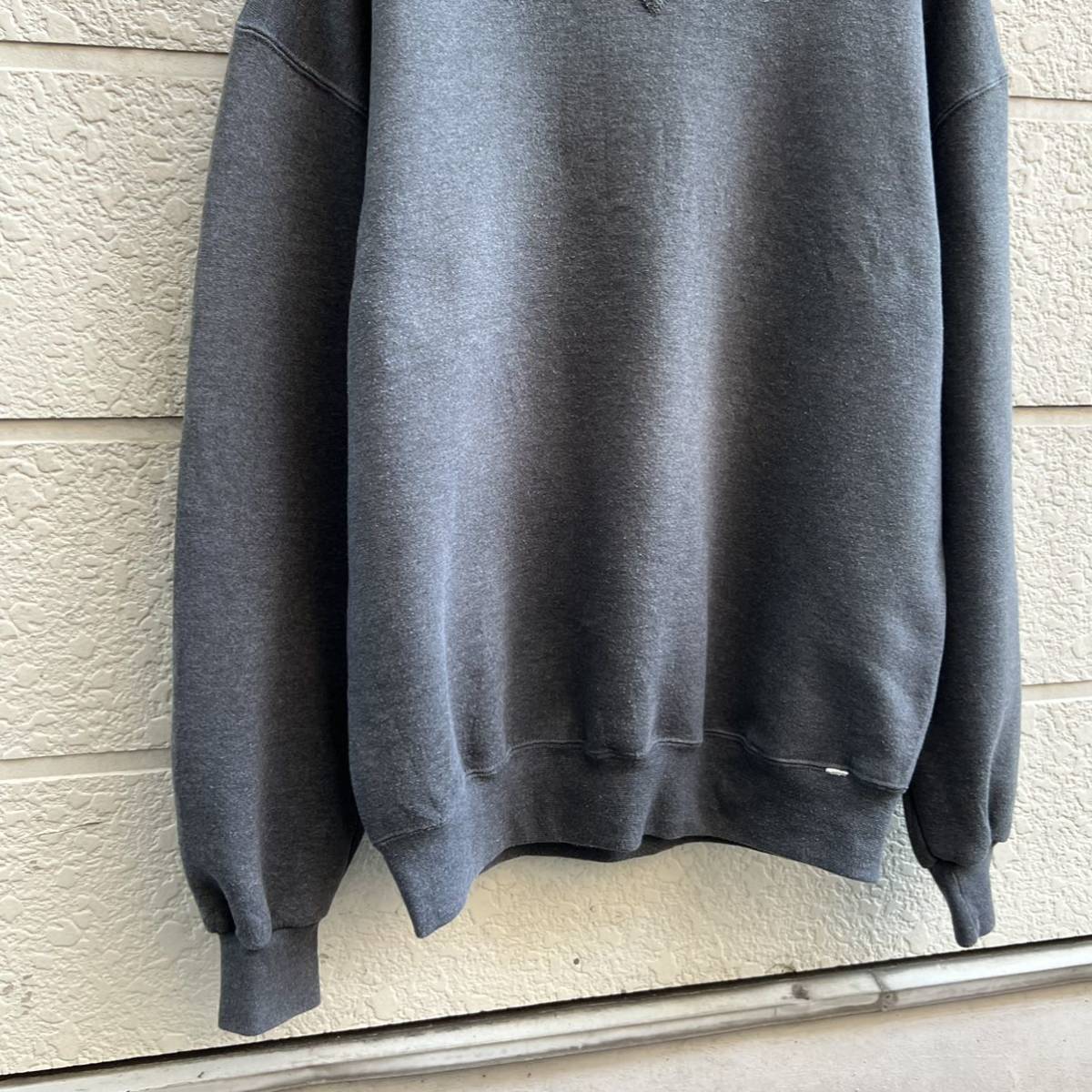90s USA製 前V 無地スウェット グレー 灰色 RUSSELL ATHLETIC ラッセル アメリカ製 古着 vintage ヴィンテージ ヘビーウエイト トレーナー