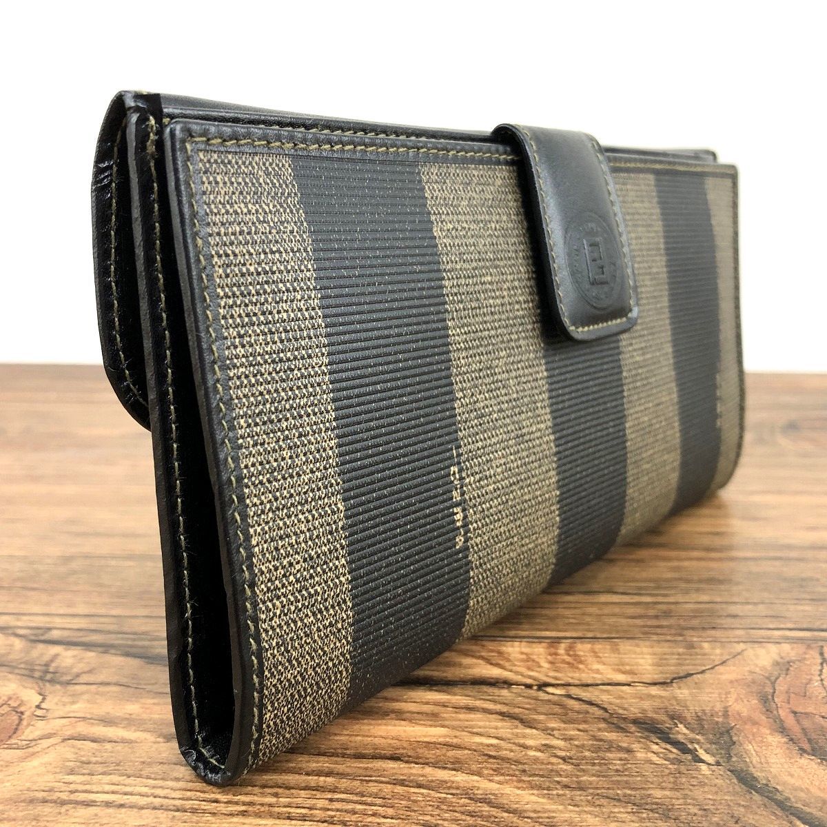 ☆送料無料☆ 未使用品 FENDI 長財布 2804-1339 ペカン柄 箱付き 391_画像3