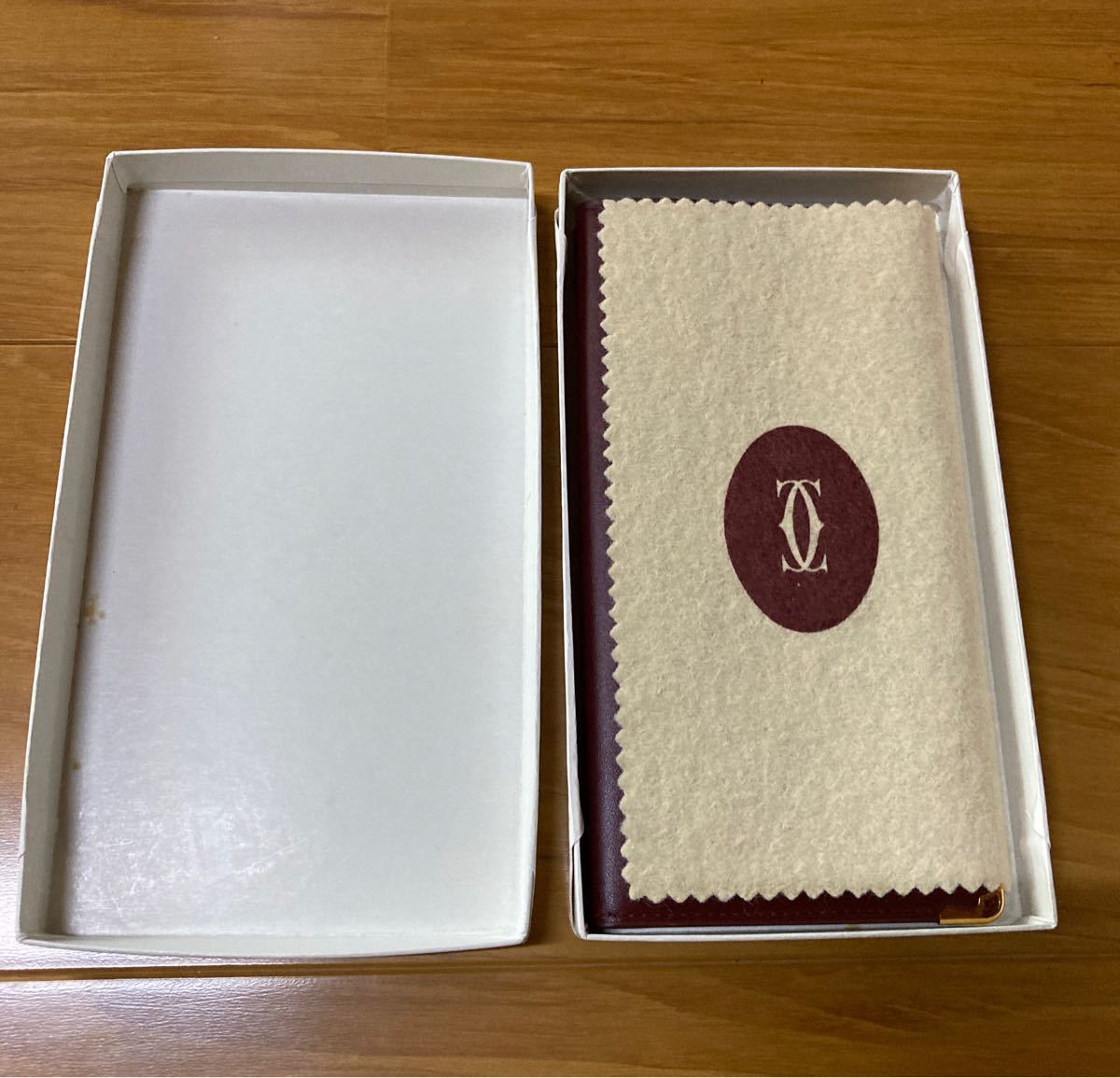 【未使用品】Cartier マストドゥ カルティエ 長札入れ カードケース