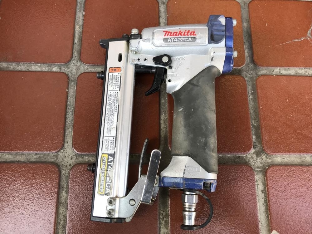 ヤフオク! - 004☆おすすめ商品☆マキタ makita 常圧軽天タッカ...