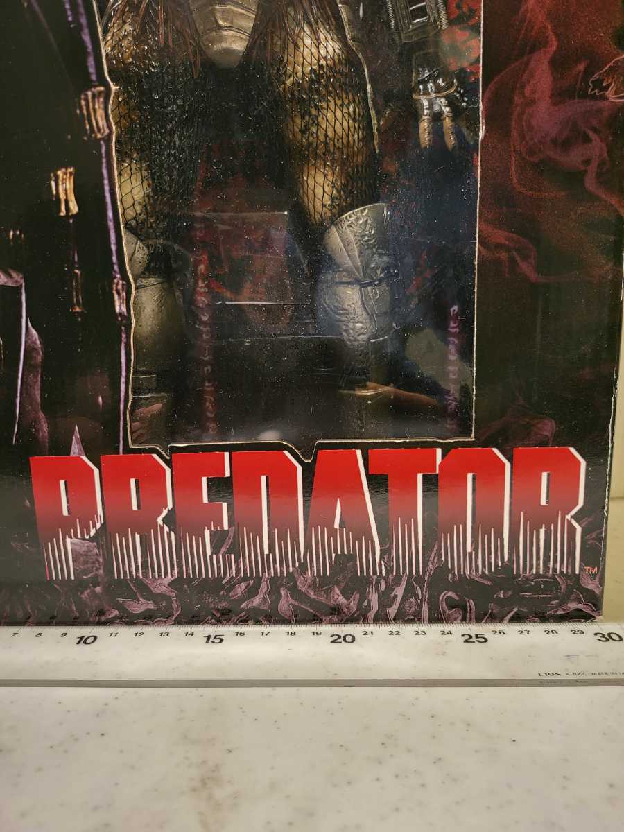 1/4 NECA Predator 