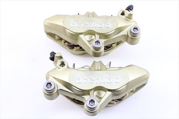 GPZ900R[07社外前 BREMBO ブレンボ フロントブレーキキャリパー 取付