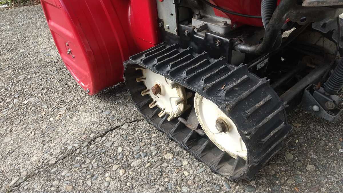 Yahoo!オークション - ホンダ 除雪機 ホリディHS970H(スノーラ Yahoo!オークション - ホンダ 除雪機 ホリディHS970H(スノーラ